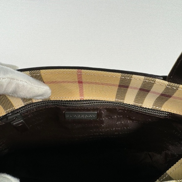 Burberry London Nova Check Vintage Handbag - Picture 8 of 12